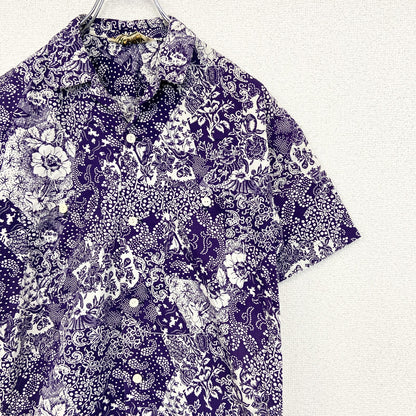 古着 used　HOLIDAY　半袖プリント柄シャツ　総柄　レトロデザイン　リバティ柄　胸ポケット　襟付き　個性的　Lサイズ