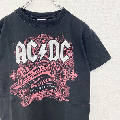 古着 used　Anvil アンヴィル　半袖バンドTシャツ　AC/DC　ツアーT　Petiteサイズ　クルーネック　黒　Lサイズ