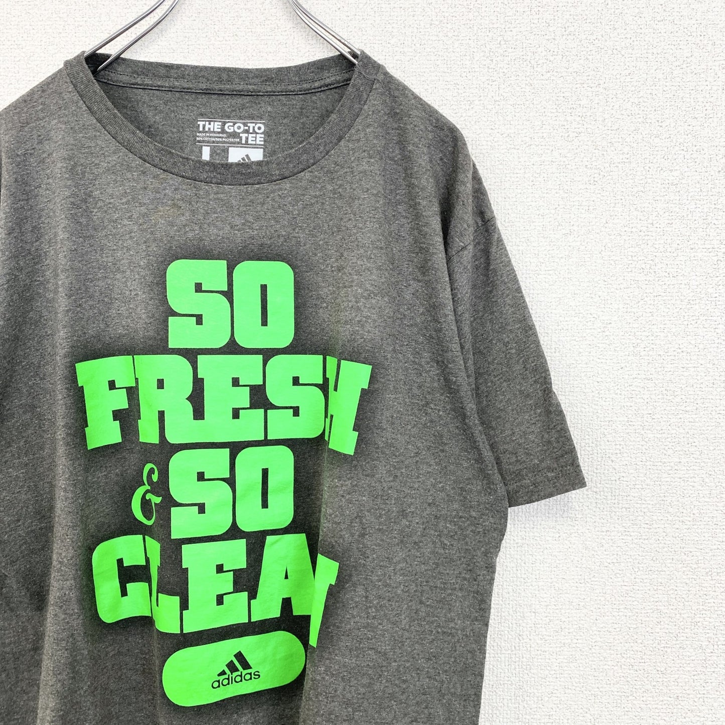 古着 used　adidas　アディダス　半袖クルーネックプリントTシャツ　SO FRESH＆SO CLEAR　グレー　Lサイズ