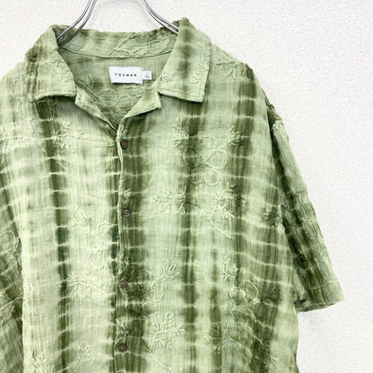 古着 used　TOPMAN　トップマン　半袖刺柄シャツ　総柄　花柄　カジュアルデザイン　胸ポケット　襟付き　個性的　Lサイズ
