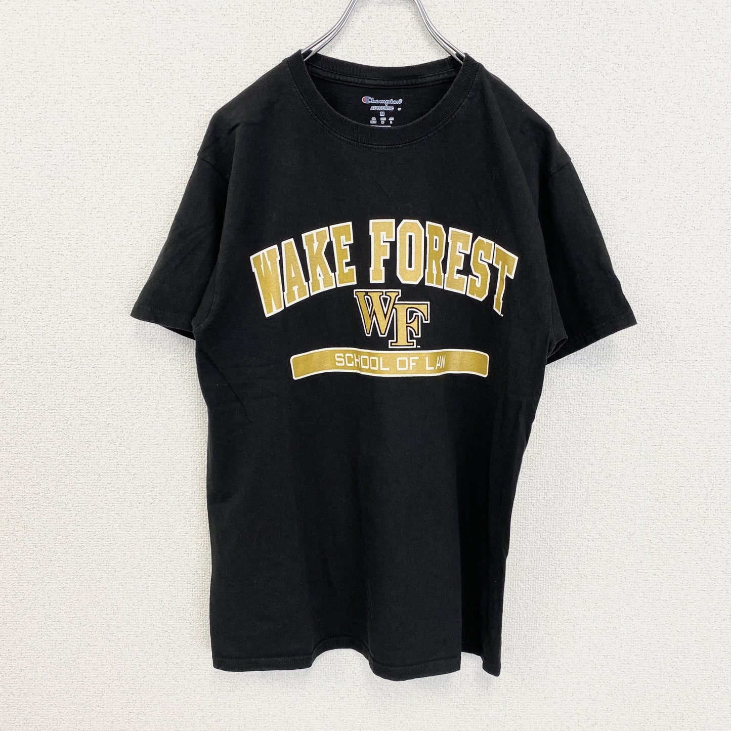 古着 used　Champion　チャンピオン　半袖カレッジプリントTシャツ　ウェイクフォレスト大学　黒　ブラック　Mサイズ