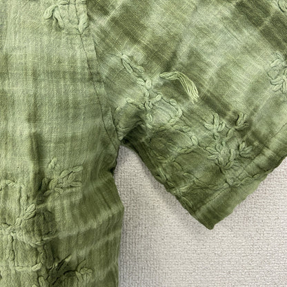 古着 used　TOPMAN　トップマン　半袖刺柄シャツ　総柄　花柄　カジュアルデザイン　胸ポケット　襟付き　個性的　Lサイズ