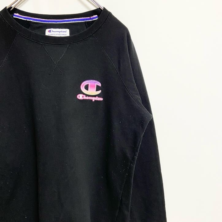 Champion　チャンピオン　スウェット/トレーナー　ラグランスリーブ　前V　刺繍ロゴ　ワンポイント　現行　黒　ブラック　Lサイズ
