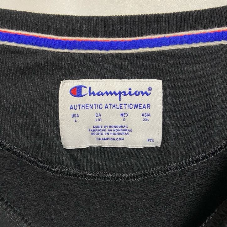 Champion　チャンピオン　スウェット/トレーナー　ラグランスリーブ　前V　刺繍ロゴ　ワンポイント　現行　黒　ブラック　Lサイズ