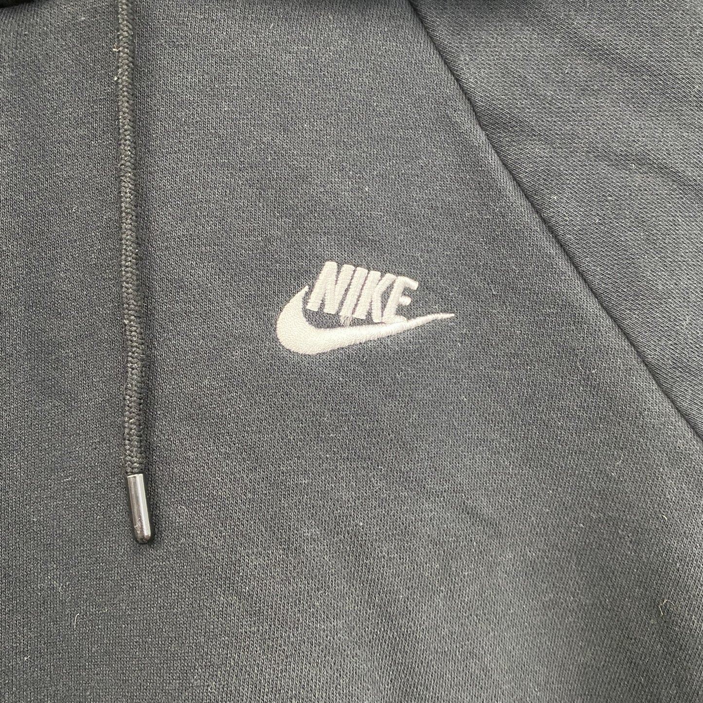 NIKE　ナイキ　スウェットパーカー/フーディー　ラグランスリーブ　スウッシュ　黒　ブラック　Mサイズ