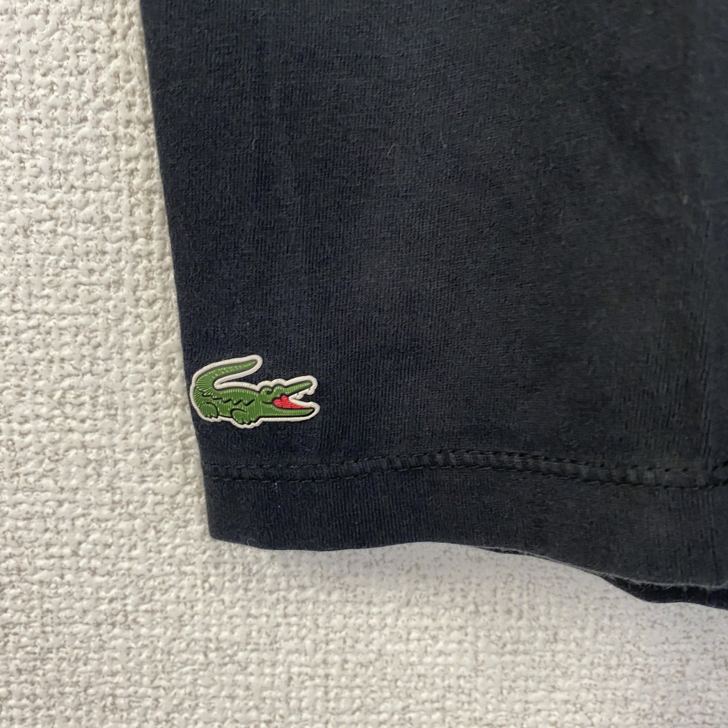 古着 used　LACOSTE ラコステ　半袖ワンポイントロゴTシャツ　クルーネック　シンプルデザイン　ノームコア　黒　Sサイズ