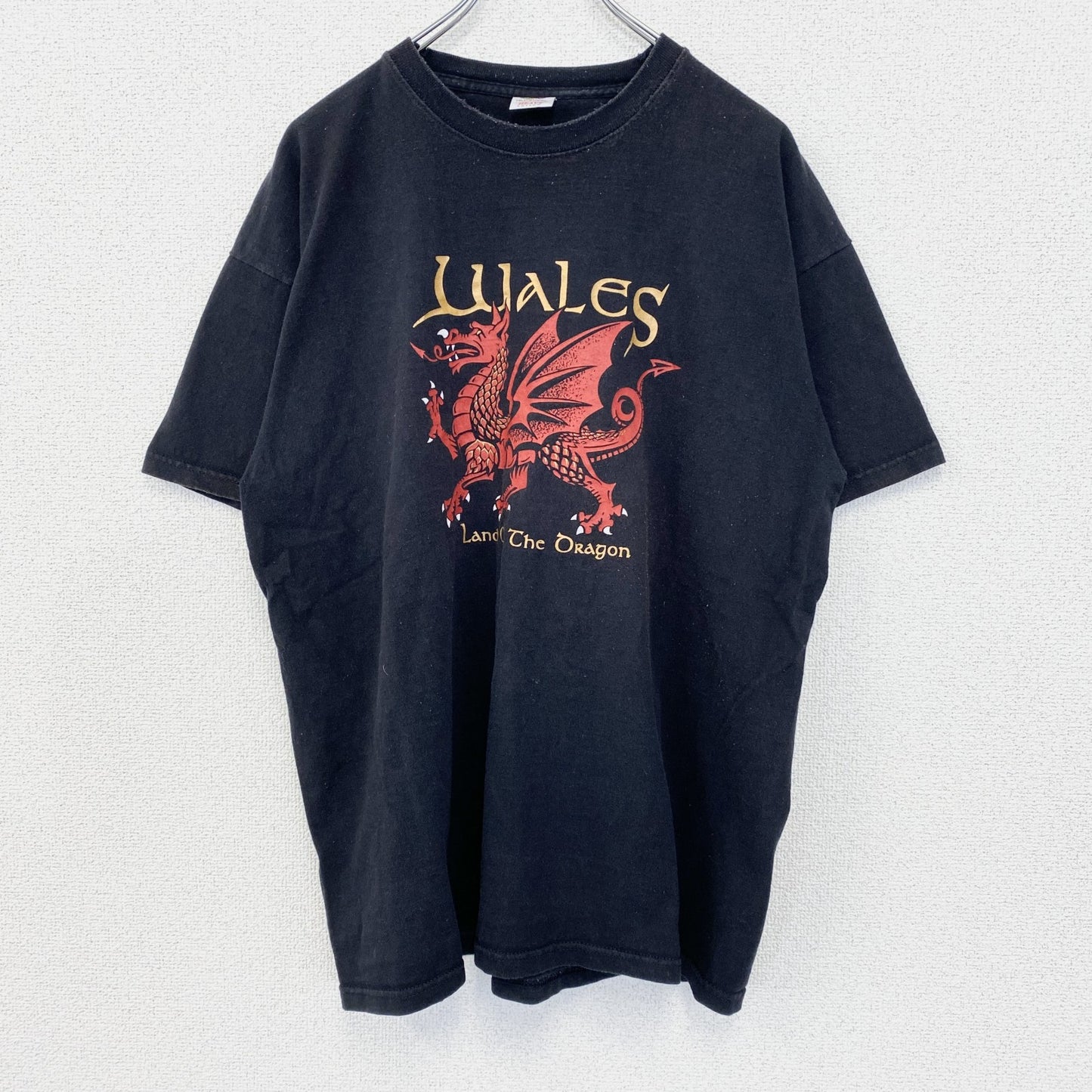 FRUIT OF THE LOOM　半袖プリントアニマルTシャツ　レッドドラゴン　英字プリント　クルーネック　黒　ブラック　XLサイズ