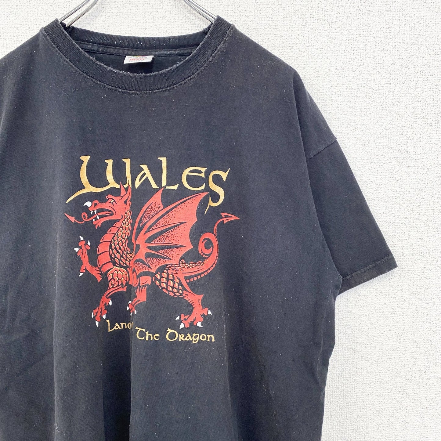 FRUIT OF THE LOOM　半袖プリントアニマルTシャツ　レッドドラゴン　英字プリント　クルーネック　黒　ブラック　XLサイズ
