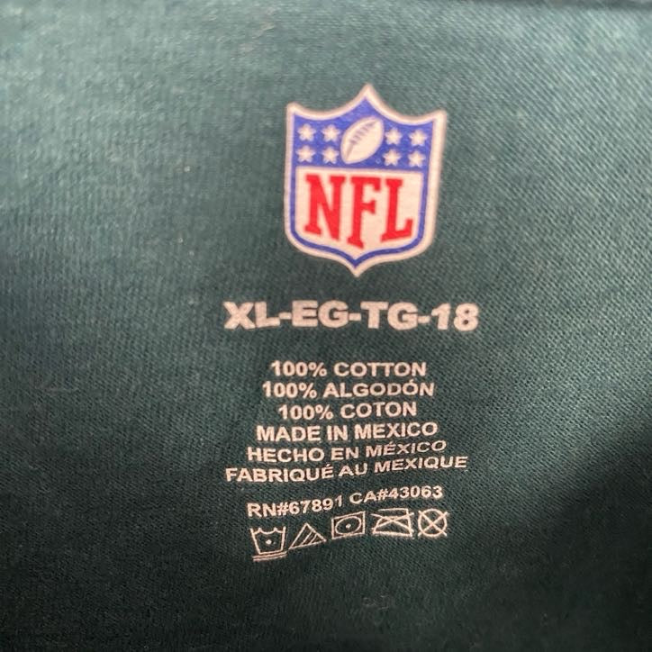 古着 used　NFL　半袖クルーネックプリントTシャツ　EAGLES　イーグルス　背番号　メキシコ製　緑　グリーン　XLサイズ
