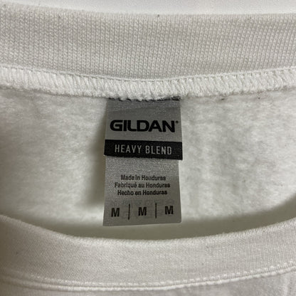 古着 used　GILDAN ギルダン　AMELIA　長袖プリントスウェット　トレーナー　白　クルーネック　レトロ　Mサイズ