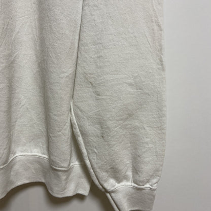 古着 used　GILDAN ギルダン　AMELIA　長袖プリントスウェット　トレーナー　白　クルーネック　レトロ　Mサイズ