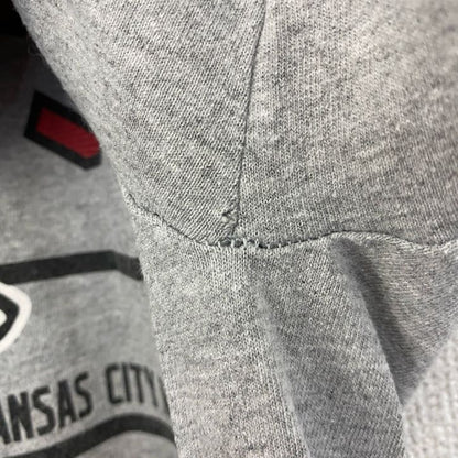 古着 used　TEAM APPAREL　半袖プリントTシャツ　NFL　アメフト　カンザスティー チーフス　 グレー　Mサイズ