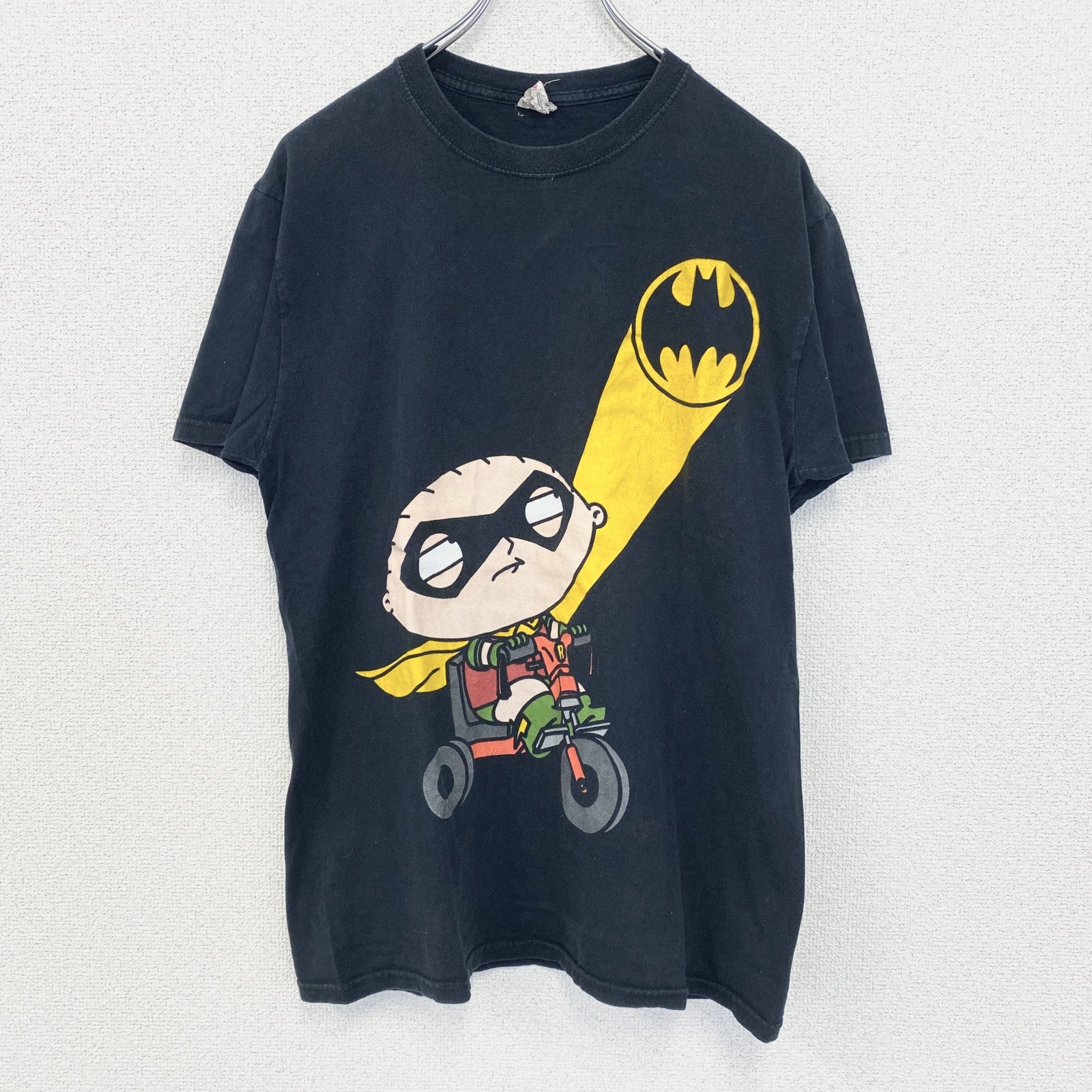 古着 used　JERZEES　半袖プリントTシャツ　バットマン　ファミリーガイ　クルーネック　黒　ブラック　レトロ　Mサイズ