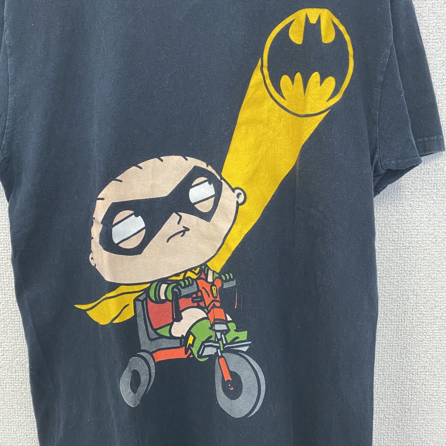 古着 used　JERZEES　半袖プリントTシャツ　バットマン　ファミリーガイ　クルーネック　黒　ブラック　レトロ　Mサイズ