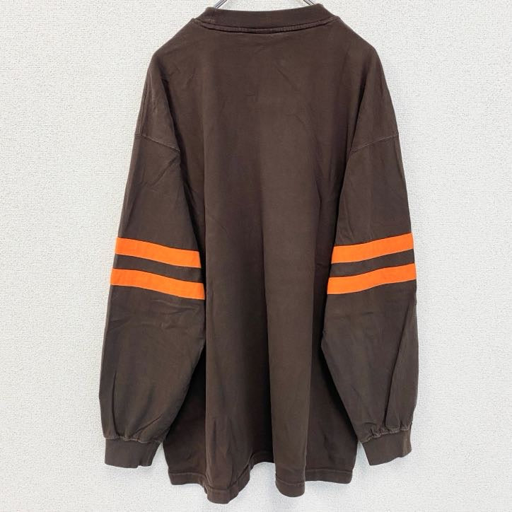 古着 used　NFL　長袖ロゴプリントTシャツ　BROWNS　ブラウンズ　アメフト　茶色　ビッグシルエット　2XLサイズ