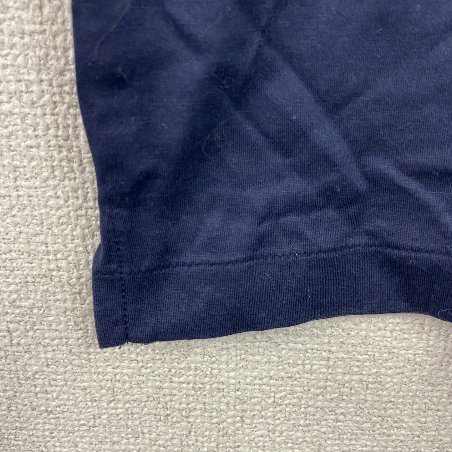 COURREGES　クレージュ　半袖短丈Tシャツ　フロントロゴ　シングルステッチ　紺　ネイビー
