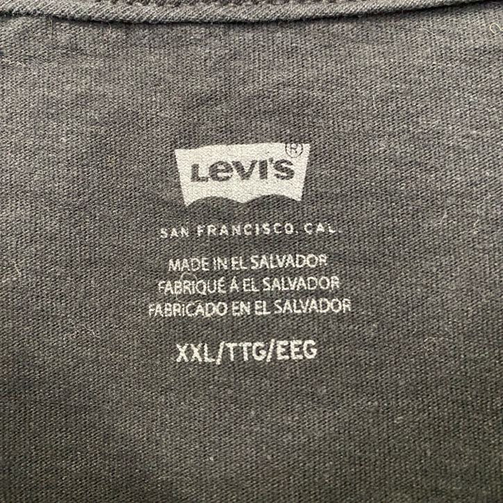 古着 used　LEVI'S　リーバイス　半袖クルーネックロゴプリントTシャツ　CANADA　黒　ブラック　2XLサイズ