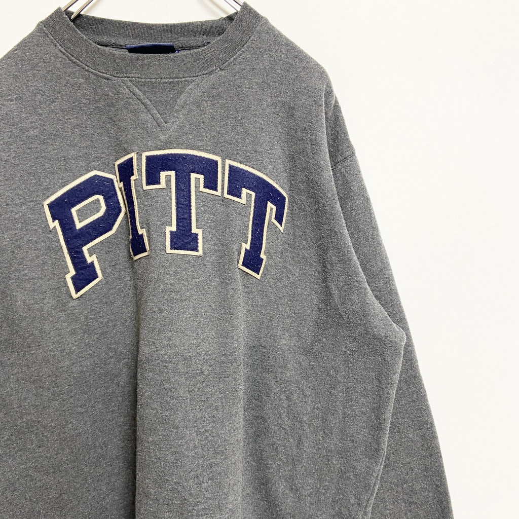 古着 used　JAMERICA　ジェイアメリカ　長袖カレッジロゴワッペンスウェット　トレーナー　PITT　グレー　Lサイズ