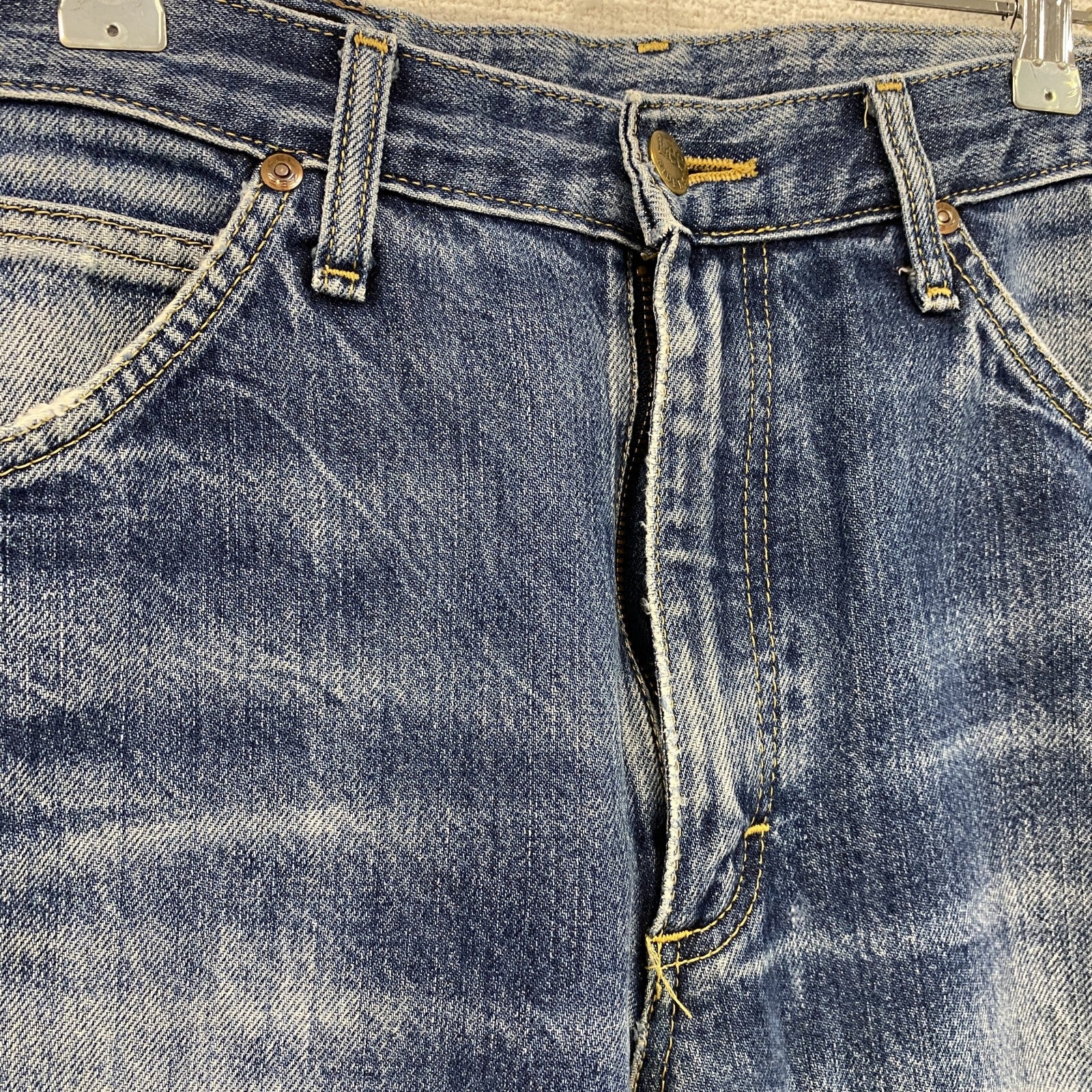 Lee　リー　ダメージデニムパンツ/ジーンズ　ジップフライ　縦落ち　鬼ヒゲ　インディゴ　W32サイズ