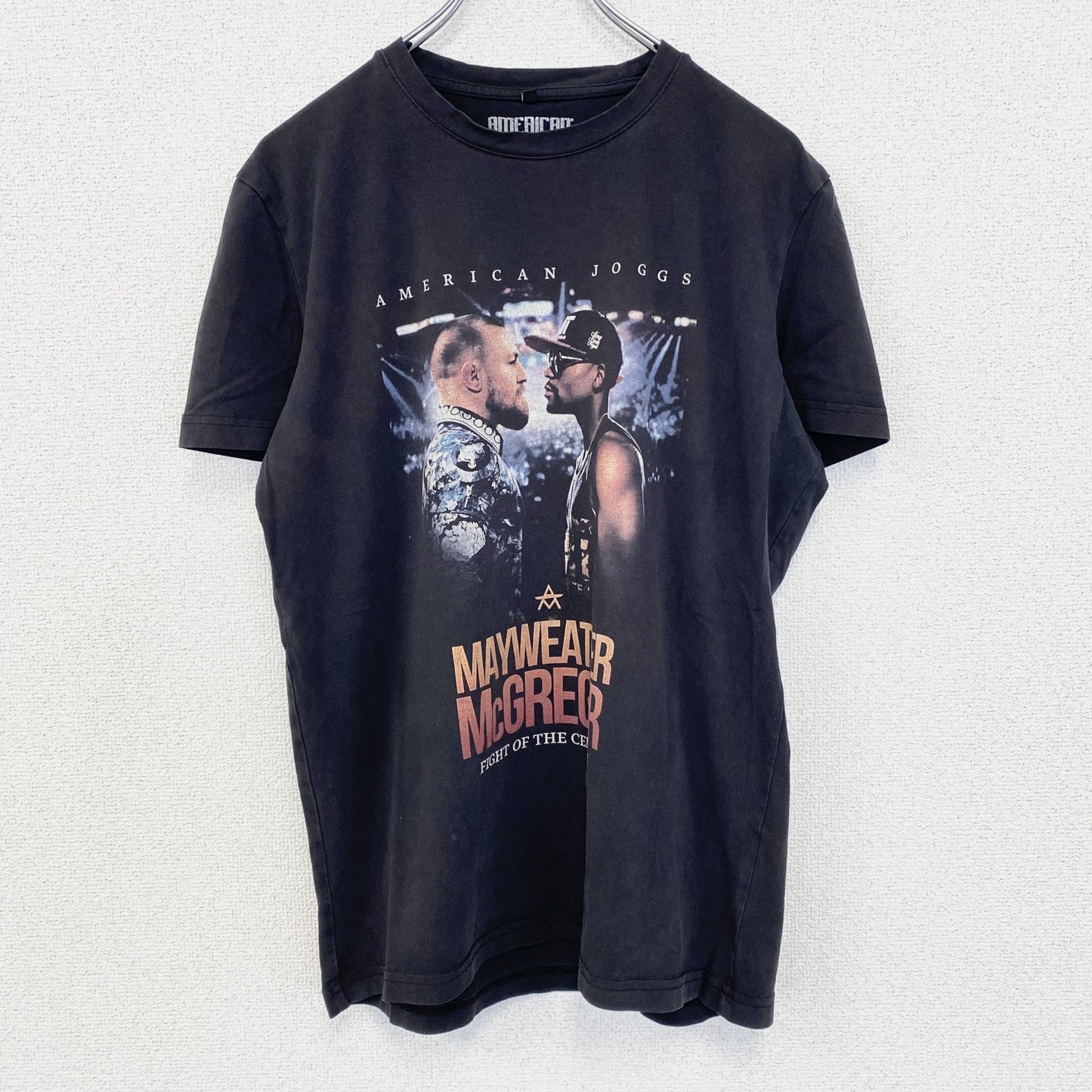 古着 used　AMERICAN JOGGS　半袖格闘技プリントTシャツ　メイウェザーVSマクレガー　クルーネック　黒　Mサイズ