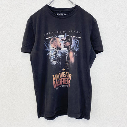 古着 used　AMERICAN JOGGS　半袖格闘技プリントTシャツ　メイウェザーVSマクレガー　クルーネック　黒　Mサイズ