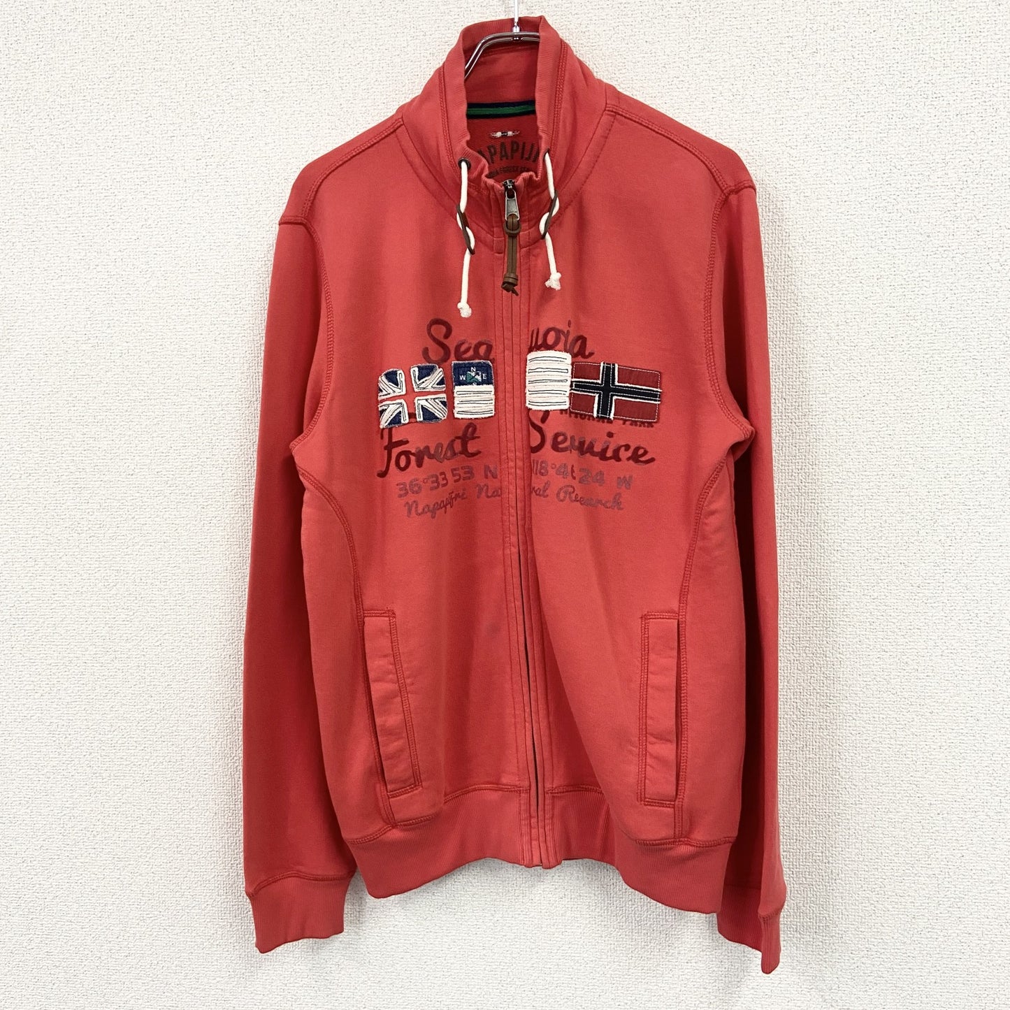NAPAPIJRI　ハーフジッププルオーバージャケット　赤　レッド