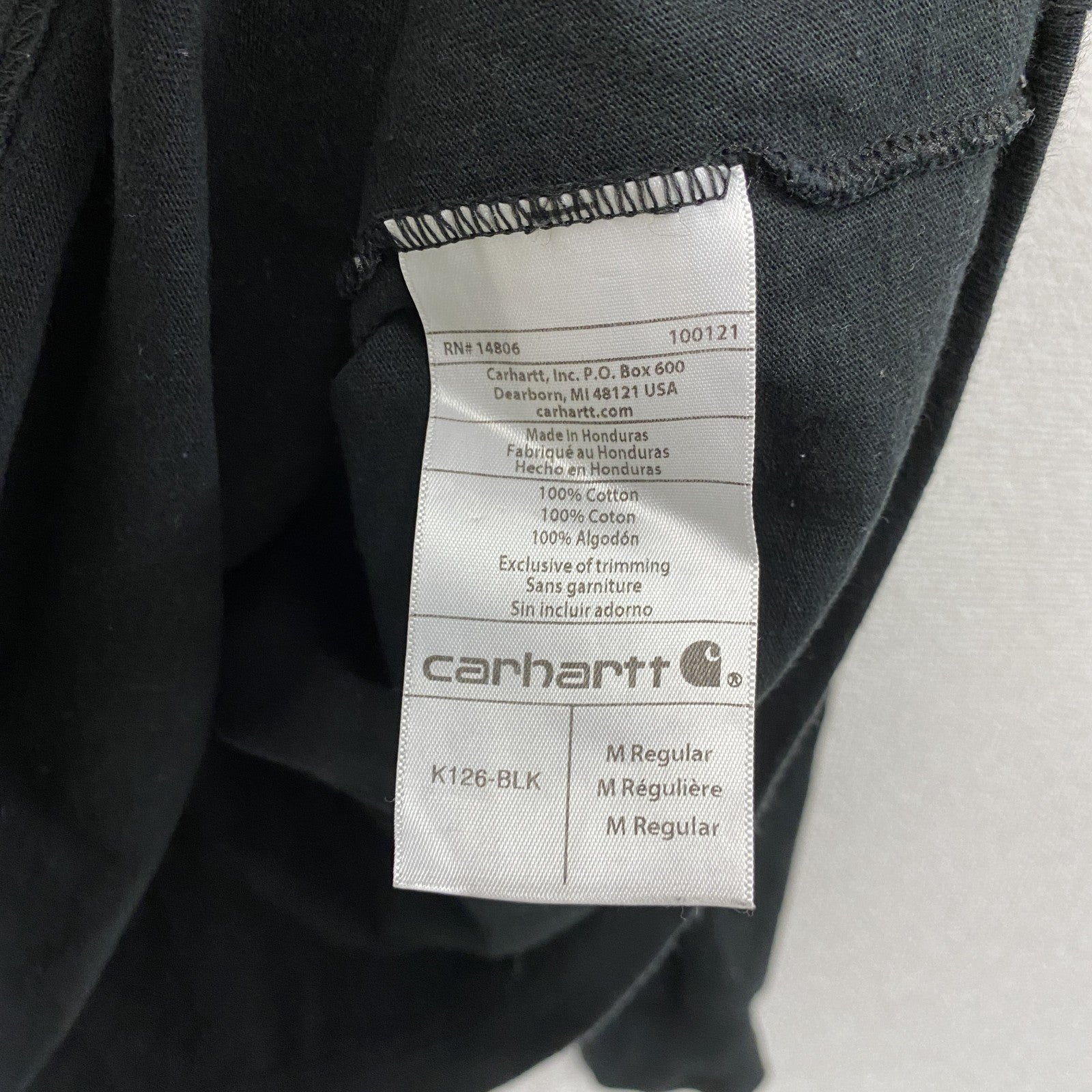 Carhartt　カーハート　長袖Tシャツ/ロンT　ポケット付き　ワンポイント　クルーネック　黒　ブラック　Mサイズ
