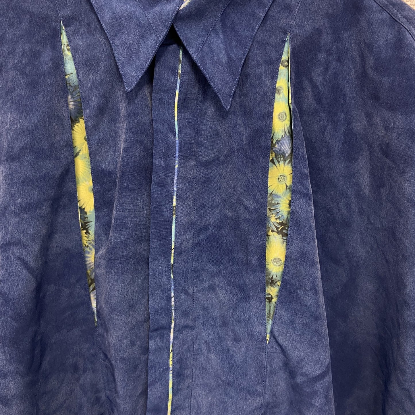 古着 used　LECHE　レーチェ　半袖デザインシャツ　個性的　カジュアル　花柄　スタンドカラー　レトロ　青　XLサイズ　