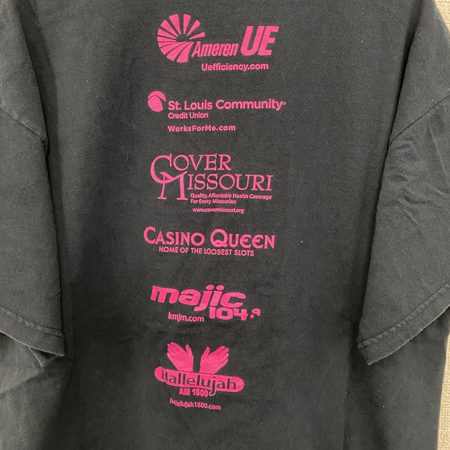 古着 used　GILDAN ギルダン　半袖プリントTシャツ　Sista Strut　クルーネック　春夏服　レトロ　黒　Lサイズ