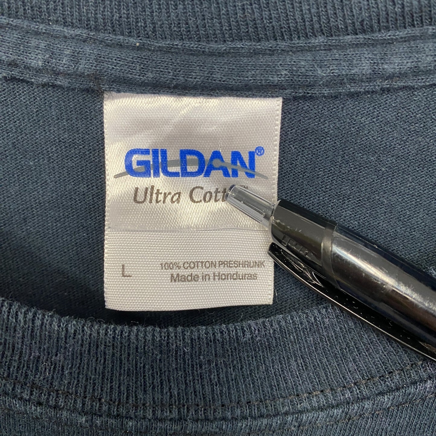 古着 used　GILDAN ギルダン　半袖プリントTシャツ　カジュアルデザイン　クルーネック　春夏服　レトロ　黒　Lサイズ