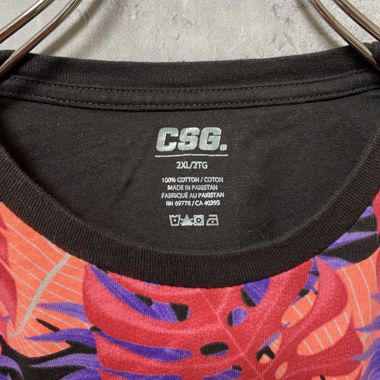 古着 used　CSG　半袖クルーネック総柄Tシャツ　アロハ柄　派手　ビッグシルエット　オーバーサイズ　2XLサイズ