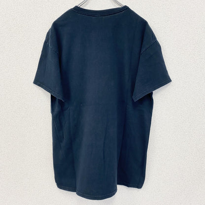 古着 used　GILDAN ギルダン　半袖プリントTシャツ　カジュアルデザイン　クルーネック　春夏服　レトロ　黒　Lサイズ