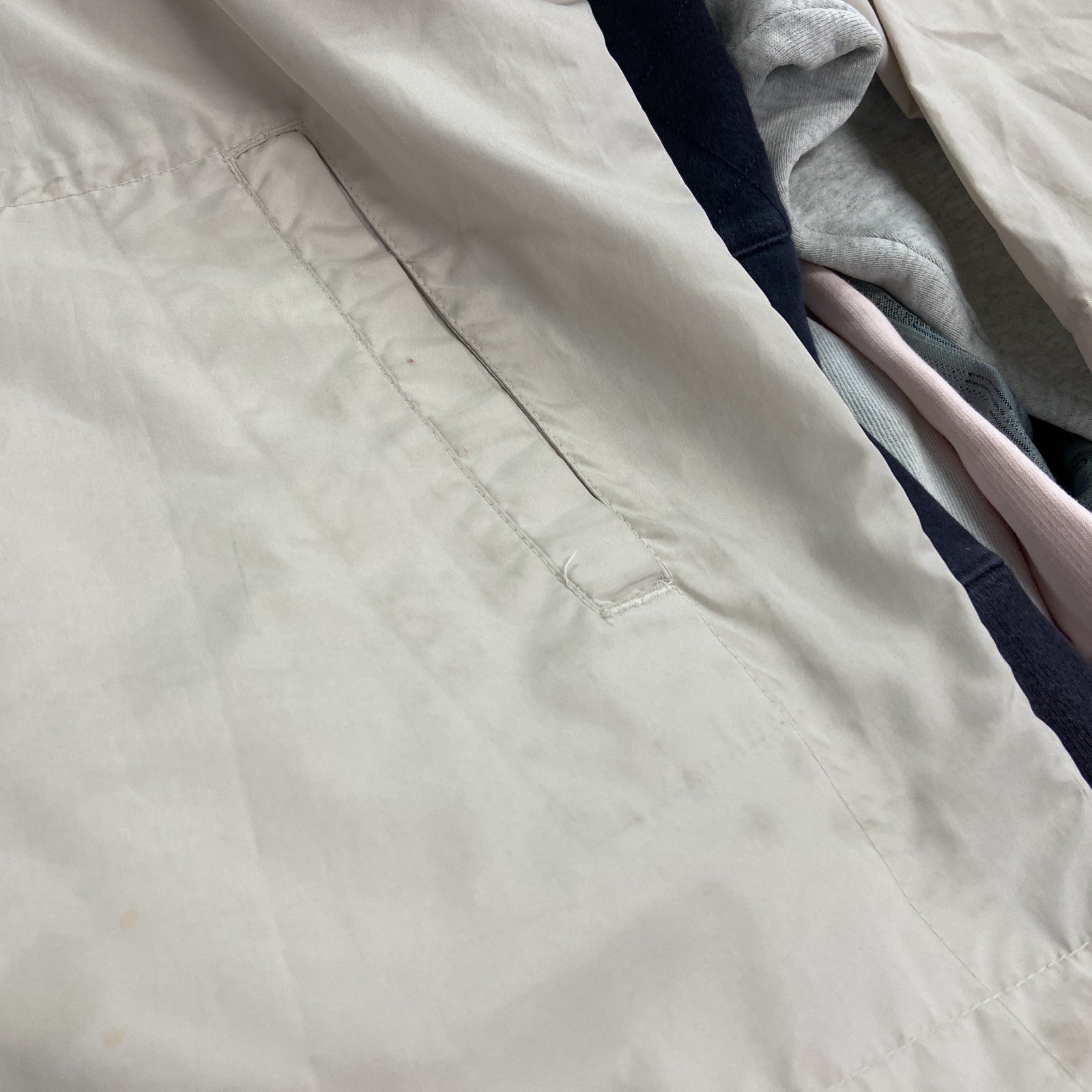 Eddie Bauer　エディーバウアー　マウンテンパーカー/フーディー　ベージュ　Mサイズ