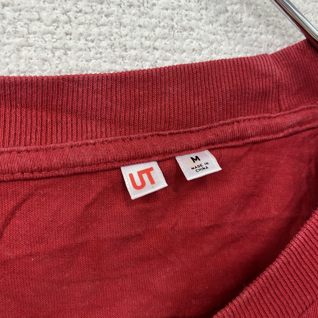 UNIQLO　ユニクロ　UT　ONE PIECE　ワンピース　半袖プリントアニメTシャツ　キャラクターT　赤　レッド　Mサイズ