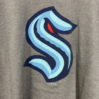 古着 used　champion チャンピオン　半袖チームロゴプリントTシャツ　NHL　シアトルクラーケン　グレー　Mサイズ