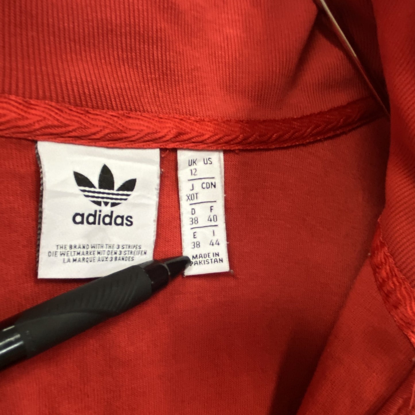 adidas　アディダス　ハーフジップスウェット/トレーナー　トレフォイルロゴ　スリーストライプス　赤　レッド　38