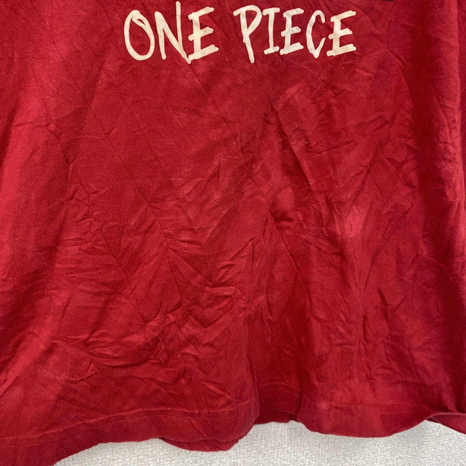 UNIQLO　ユニクロ　UT　ONE PIECE　ワンピース　半袖プリントアニメTシャツ　キャラクターT　赤　レッド　Mサイズ