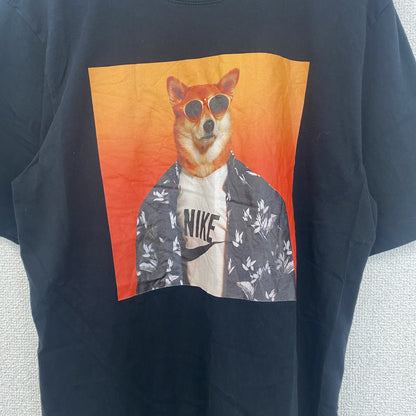 古着 used　NIKE ナイキ　半袖プリントTシャツ　柴犬　スウッシュロゴ　クルーネック　春夏服　黒　カジュアル　Sサイズ