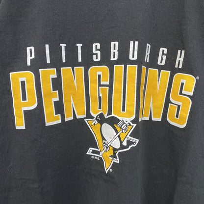 古着 used　半袖プリントTシャツ　NHL　ピッツバーグ・ペンギンズ　チームロゴ　ホッケー　レトロ　ブラック　黒　Mサイズ