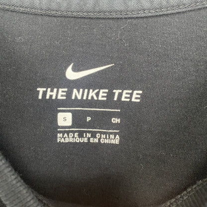 古着 used　NIKE ナイキ　半袖プリントTシャツ　柴犬　スウッシュロゴ　クルーネック　春夏服　黒　カジュアル　Sサイズ