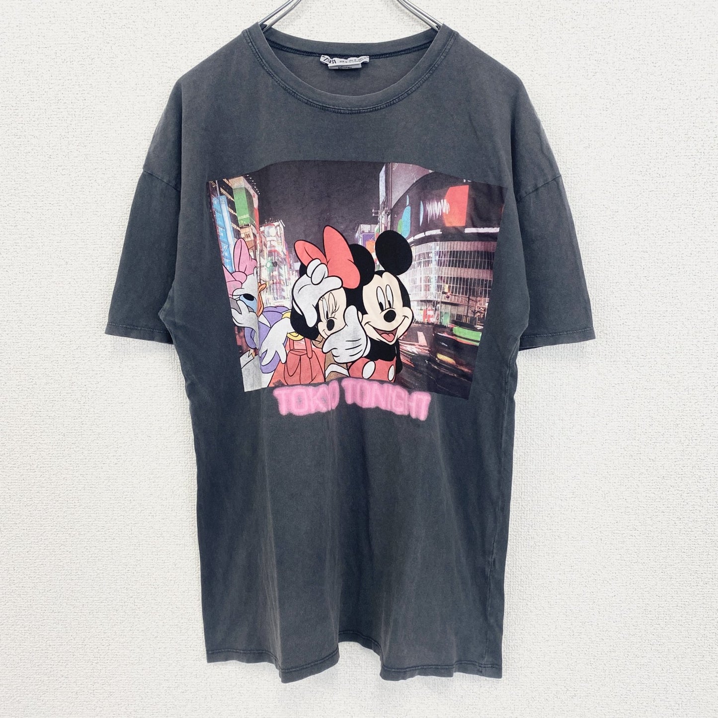 古着 used　ZARA　半袖プリントTシャツ　Disney　ミッキー　ミニー　デイジー　クルーネック　春夏服　　灰色　Mサイズ