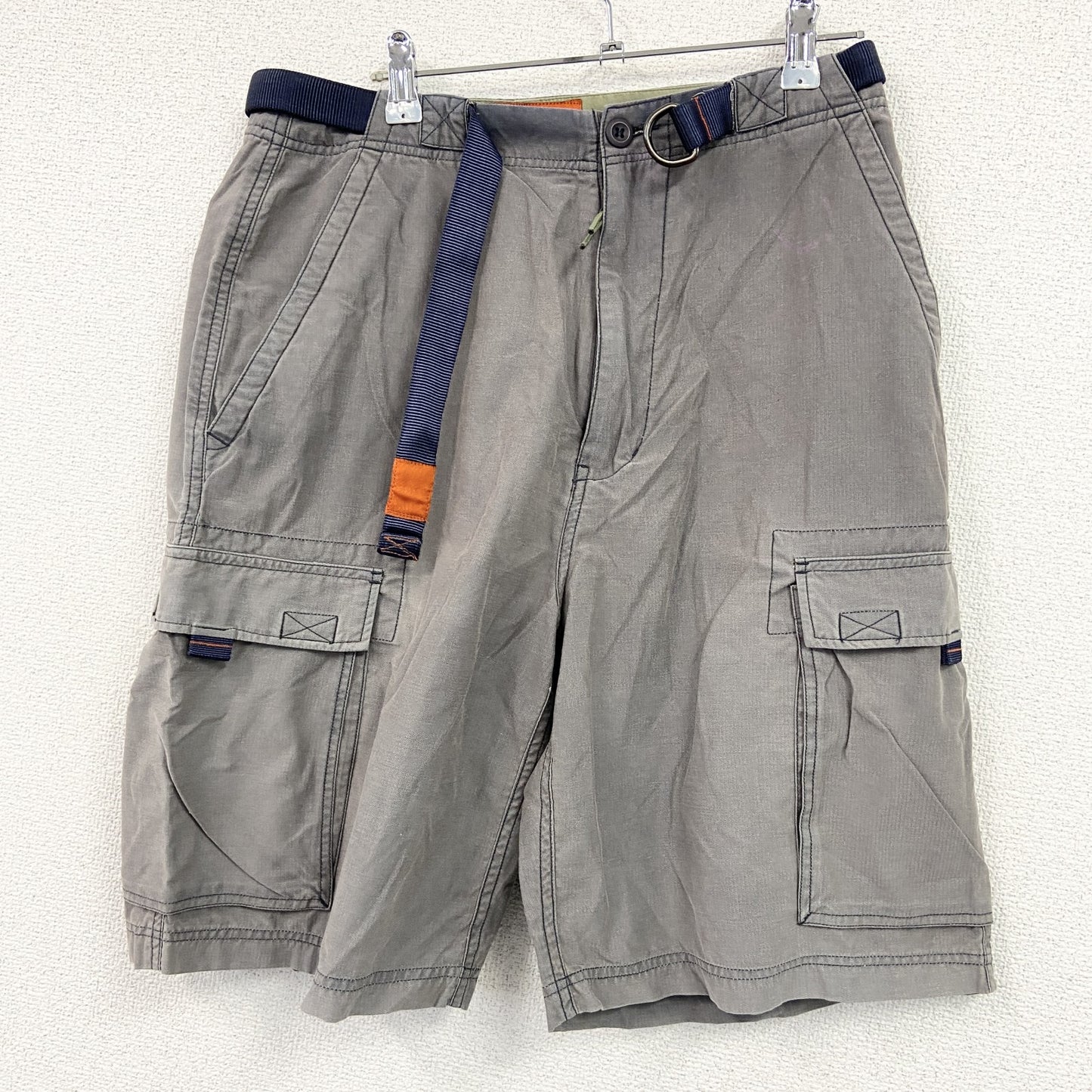 Abercrombie＆Fitch　アバクロンビー＆フィッチ　ハーフナイロンパンツ/ショートパンツ　灰色　グレー　Mサイズ