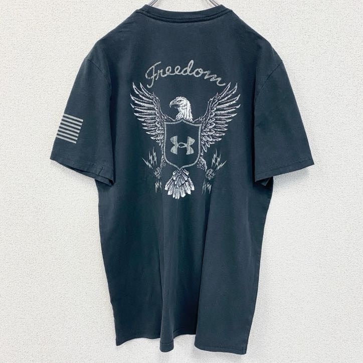 古着 used　UNDER ARMOUR アンダーアーマー　半袖ワンポイントTシャツ　バックプリント　黒　ブラック　Lサイズ　