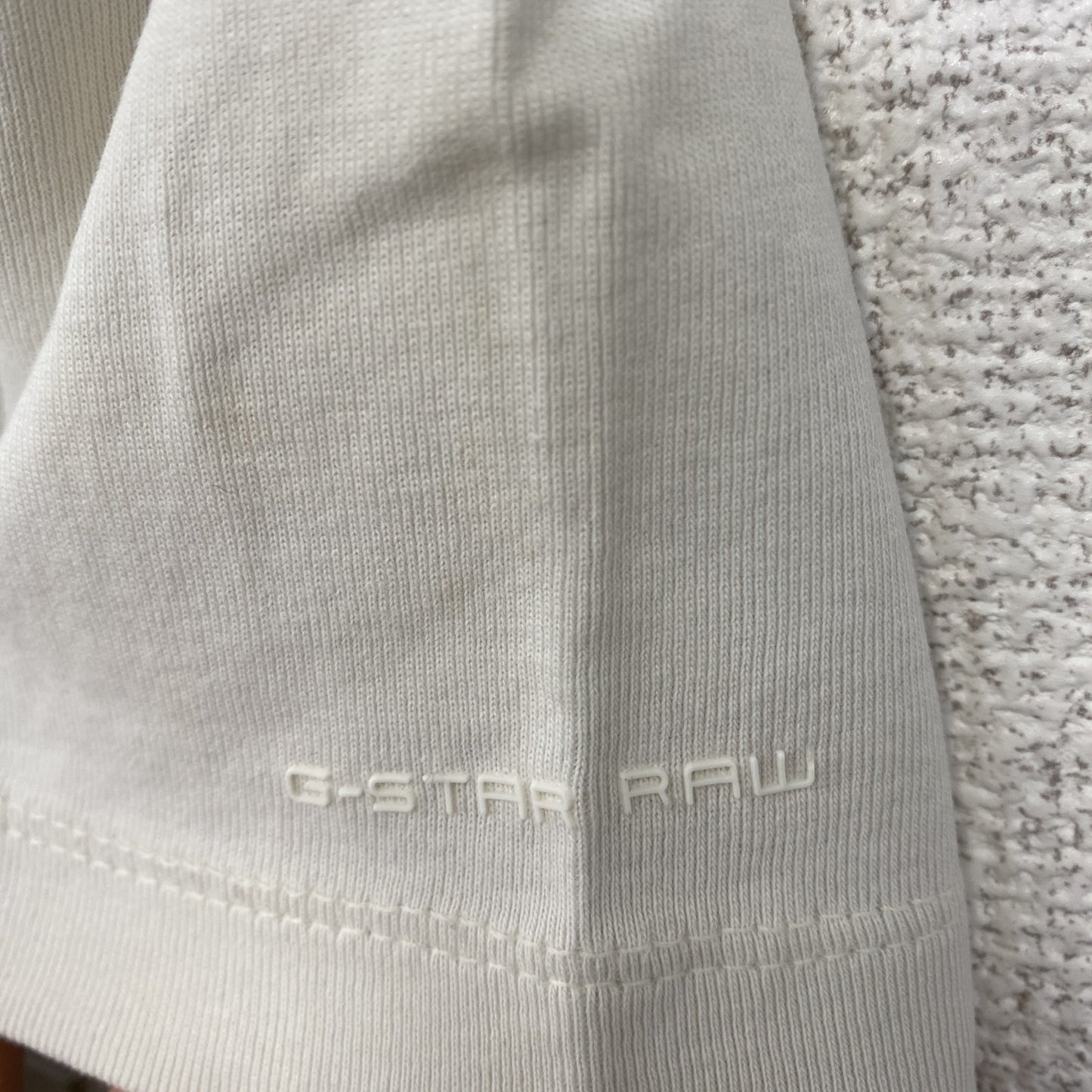 古着 used　G-STAR ROW　半袖ビッグロゴプリントTシャツ　クルーネック　春夏服　白　カジュアルデザイン　Lサイズ
