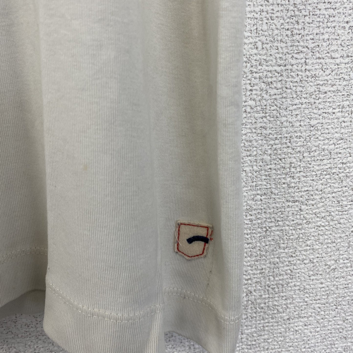 古着 used　G-STAR ROW　半袖ビッグロゴプリントTシャツ　クルーネック　春夏服　白　カジュアルデザイン　Lサイズ