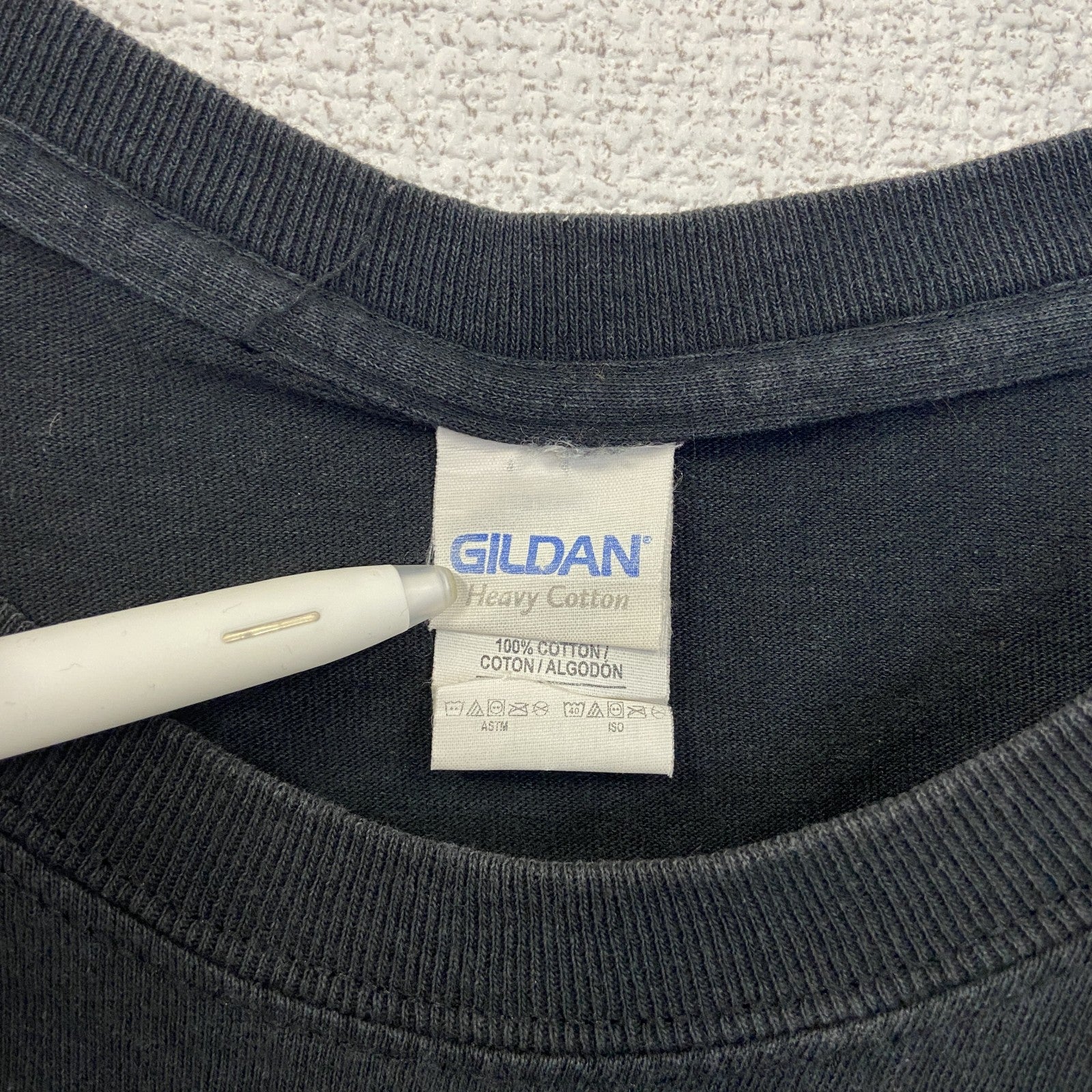 古着 used　GILDAN ギルダン　半袖バンドプリントTシャツ　メタリカ　ロゴT　クルーネック　黒　レトロデザイン　Lサイズ