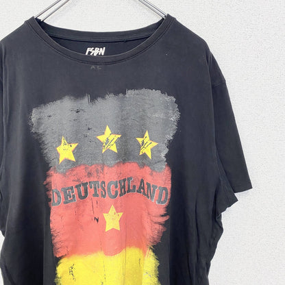 古着 used　FSBN　半袖ダメージビッグプリントTシャツ　スター　星　クルーネック　春夏服　黒　カジュアルデザイン　XLサイズ