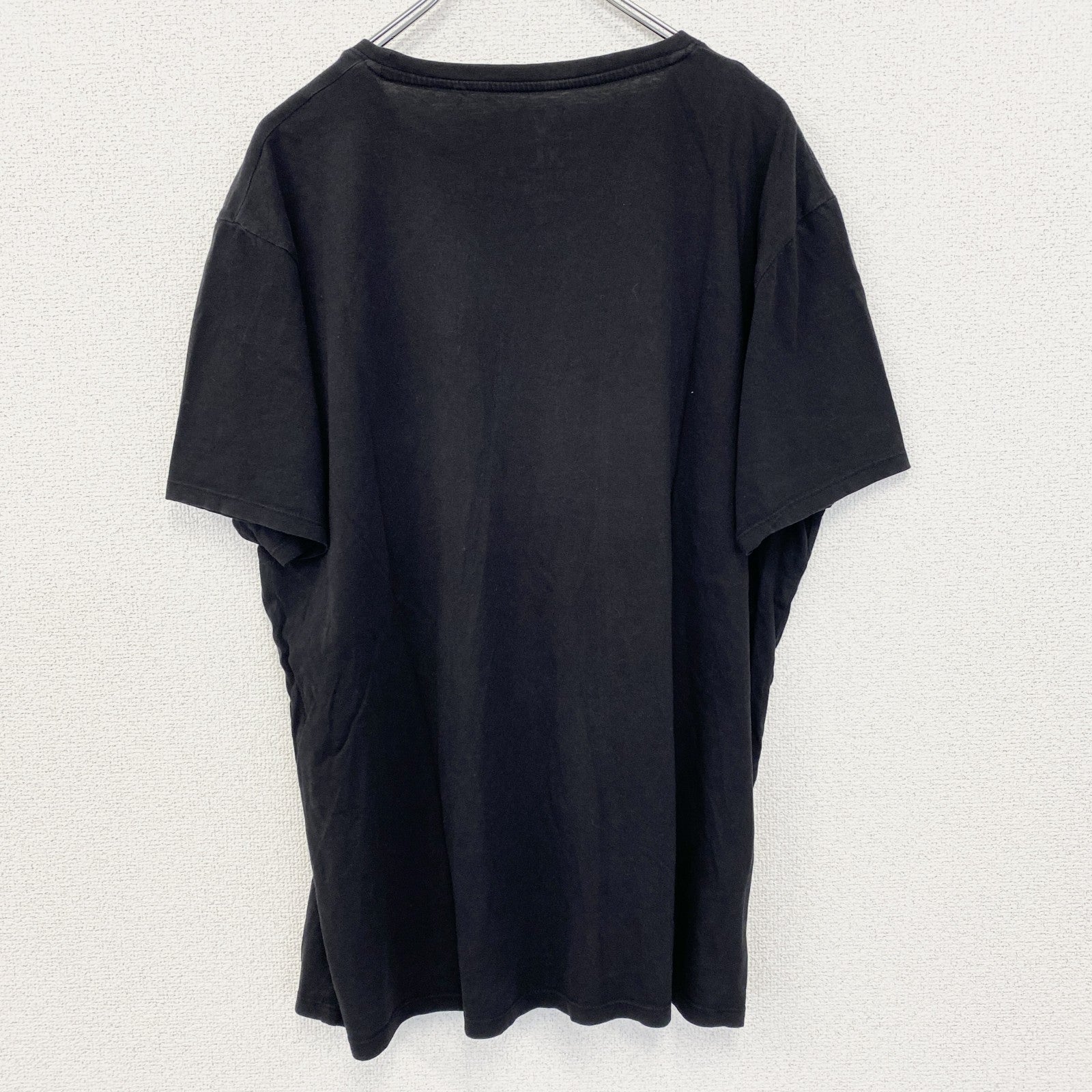 古着 used　FSBN　半袖ダメージビッグプリントTシャツ　スター　星　クルーネック　春夏服　黒　カジュアルデザイン　XLサイズ