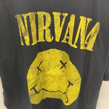 古着 used　NIRVANA ニルヴァーナ　半袖プリントバンドTシャツ　レトロ　スマイルプリント　クルーネック　黒　Mサイズ