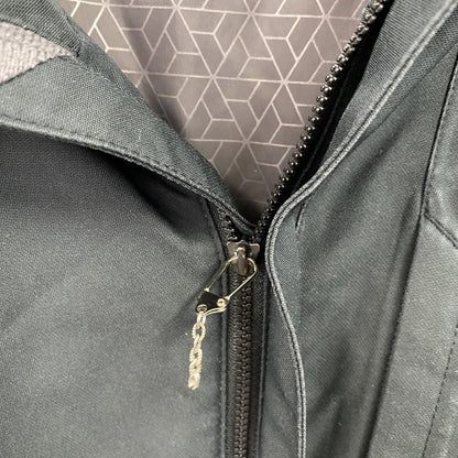 UNDER ARMOUR　アンダーアーマー　フルジップジャケット　黒　ブラック　2XLサイズ